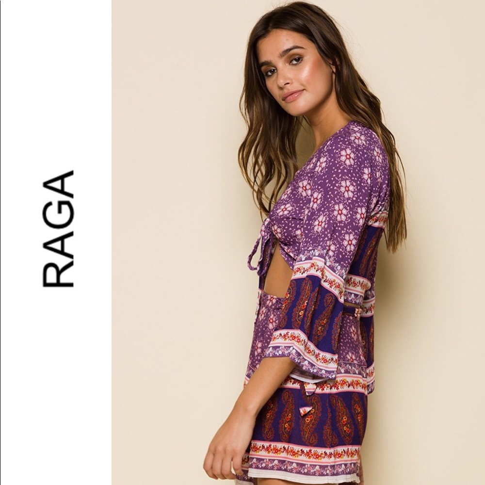 [SOLD] Beautiful RAGA Dana Tie Front Wrap Top - Picture 2 of 3